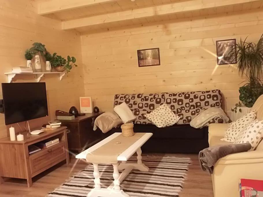 Cabana Rural El Molino - Jacuzzi La Cimada المظهر الخارجي الصورة
